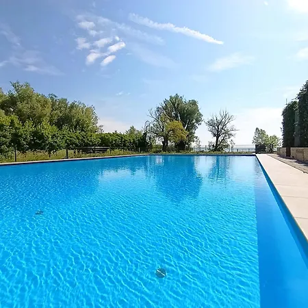 Lake Resort Beach Apartment Appartement *